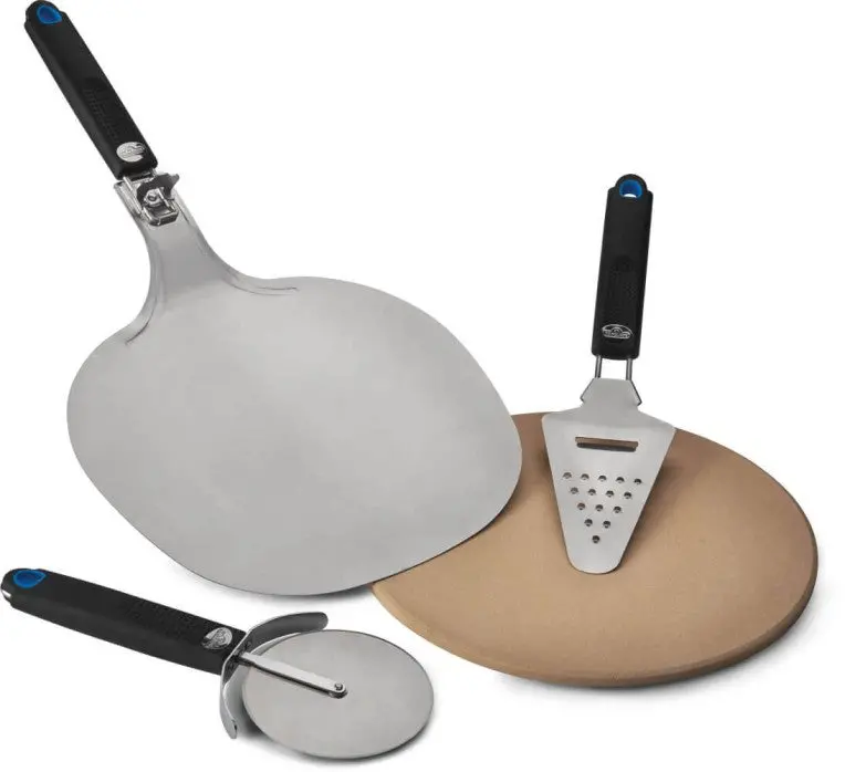 Napoleon Grills Pizza Lover Starter Kit 1