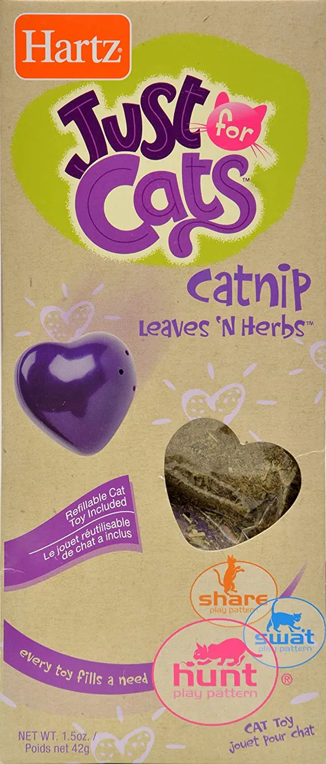 Hartz Catnip Leaves 'N Herbs With Heart Ball Cat Toy (2 Pack) 1