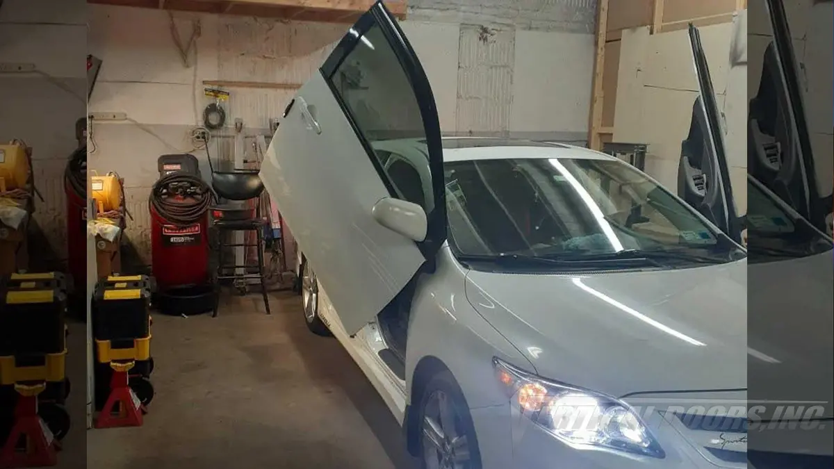 Vertical Doors Kit Compatible Toyota Corolla (E170) 2014-2019 1
