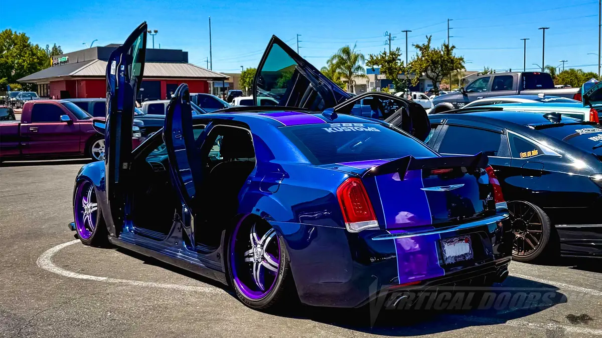 Rear Vertical Doors Kit Compatible Chrysler 300 2011-2023 1