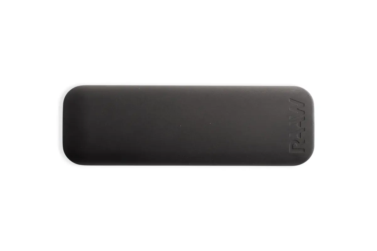 Raaw Shuttle Guard 1