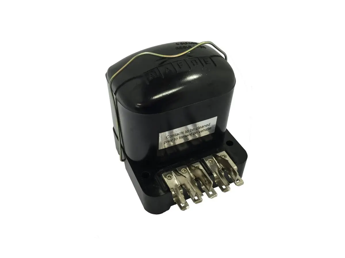 Wosp Lmdr004 Dynator (Dynamo Style) Fits Dummy Fused Regulator Box - Spade / Lucar Terminals 1