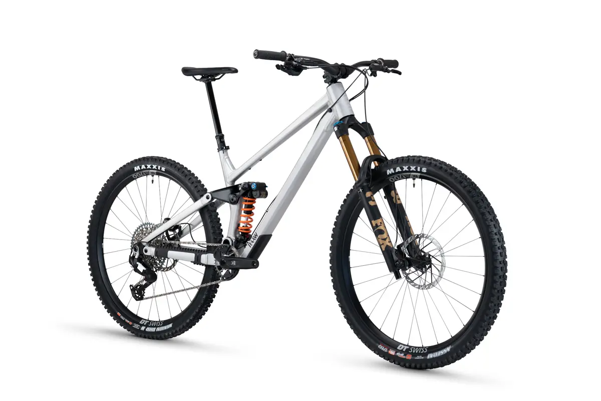 Madonna V3.2 Fox Factory Complete Bike 2