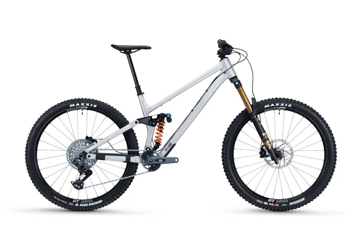 Madonna V3.2 Fox Factory Complete Bike 3