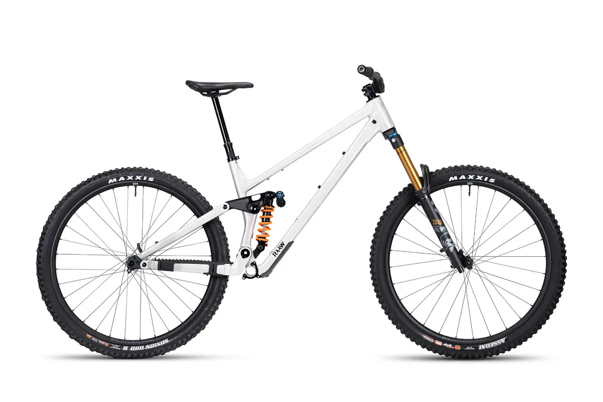 Madonna V3.2 Fox Factory Rolling Chassis 1