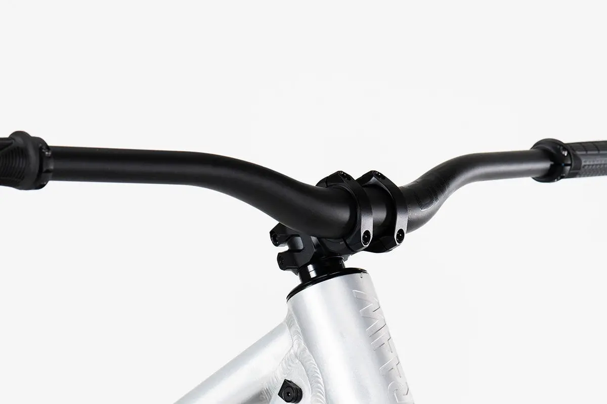 Oneup Carbon Handlebar Option 1