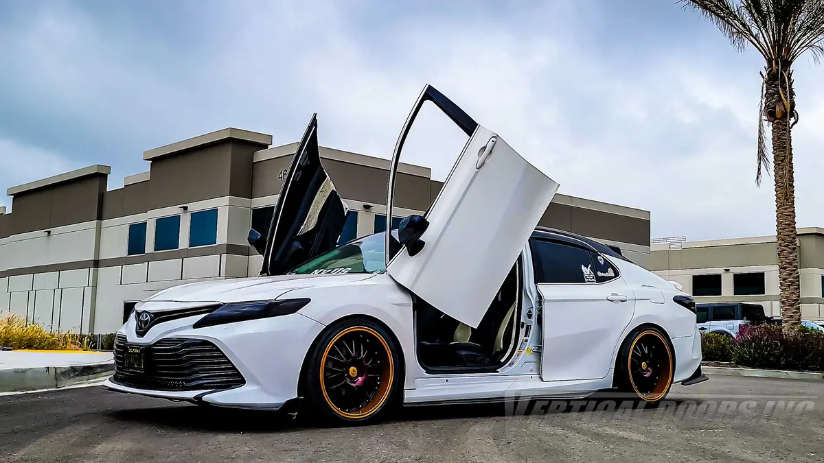 Vertical Doors Kit Compatible Toyota Camry 2018-2024 1