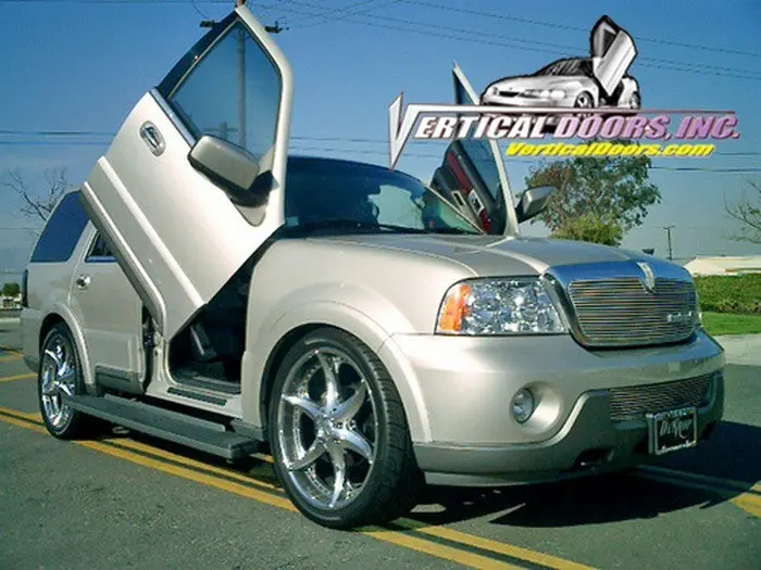Vertical Doors Kit Compatible Lincoln Navigator 2003-2005 1
