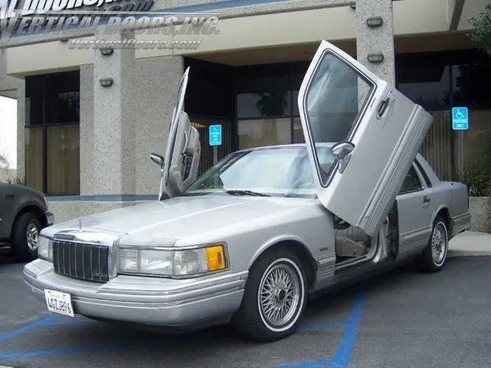 Vertical Doors Kit Compatible Lincoln Town Car 1990-1997 1