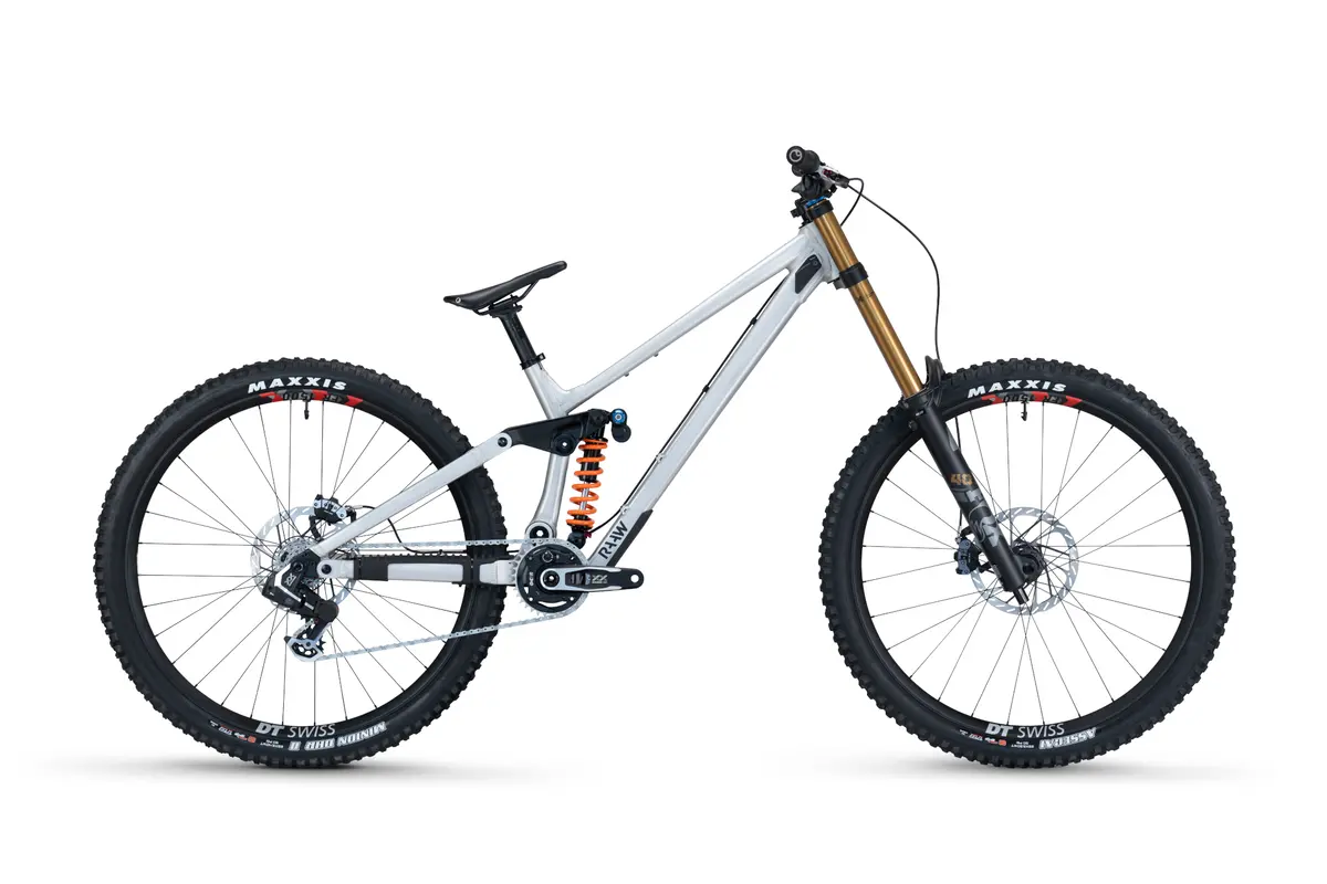 Yalla!! V2 Fox Factory Complete Bike 1