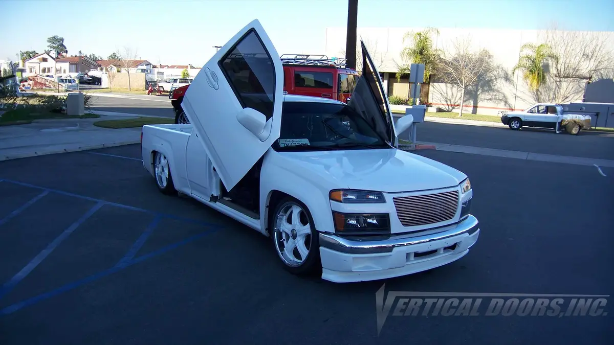 Vertical Doors Kit Compatible Chevrolet Colorado 2004-2012 1