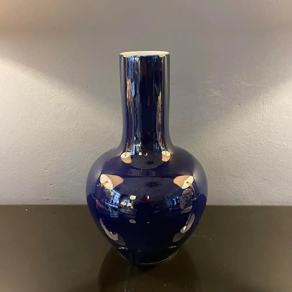 Blue Ultramarine Vase 1