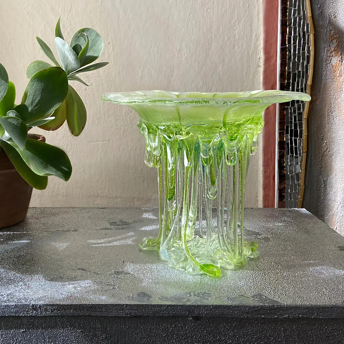 Green Fluo Flower 1