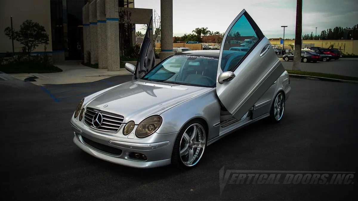 Vertical Doors Kit Compatible Mercedes E-Class 2003-2009 Special Order Kit 1