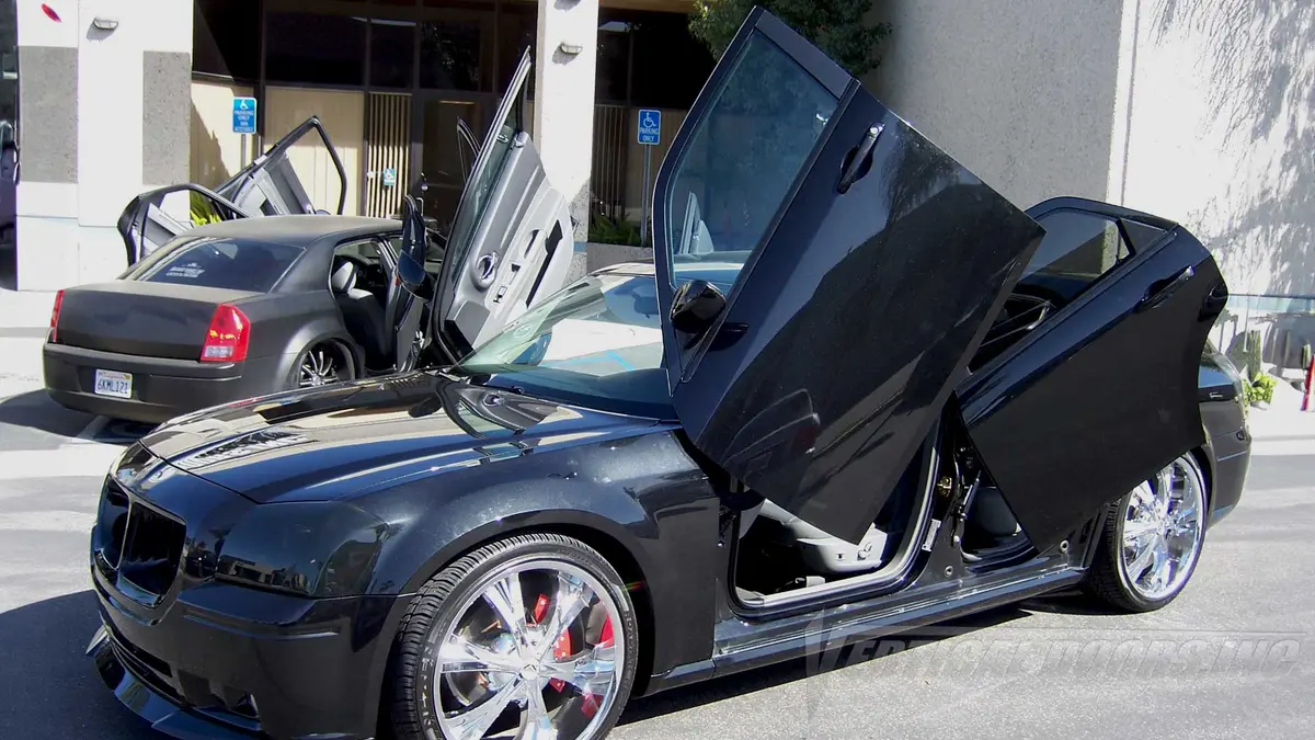 Rear Vertical Doors Kit Compatible Dodge Magnum 2004-2008 1