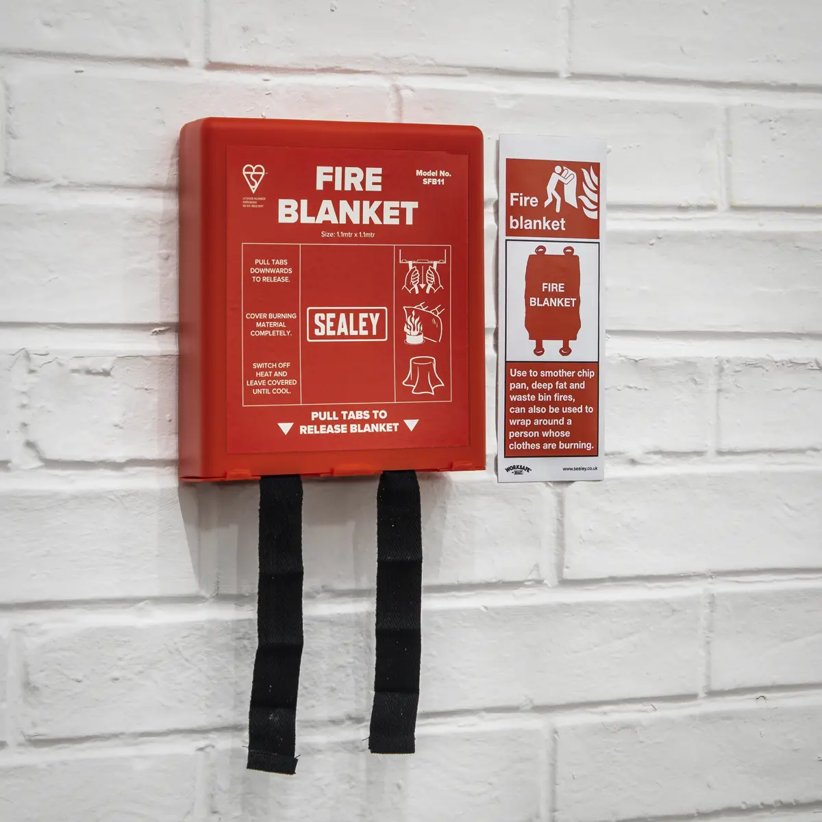 Worksafe® Fire Blanket Safety Sign, Self-Adhesive Vinyl - Pack Of 10 Ss53v10 2